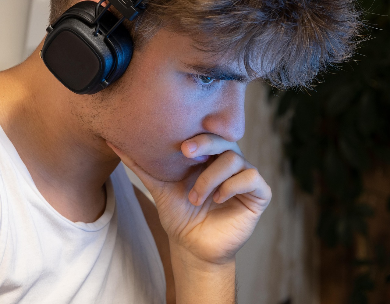 Teenager, headphones, online, music, portrait, caucasian, teenager, teenager, teenager, teenager, teenager, headphones,