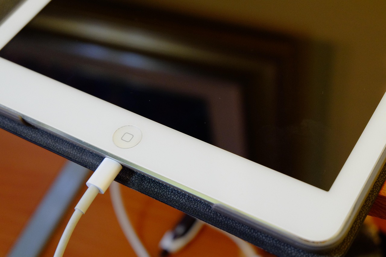 Ipad, tablet, tablet charging, ipad, ipad, ipad, ipad, ipad, tablet, tablet charging