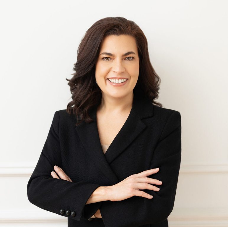 Jessica Hallmark headshot.