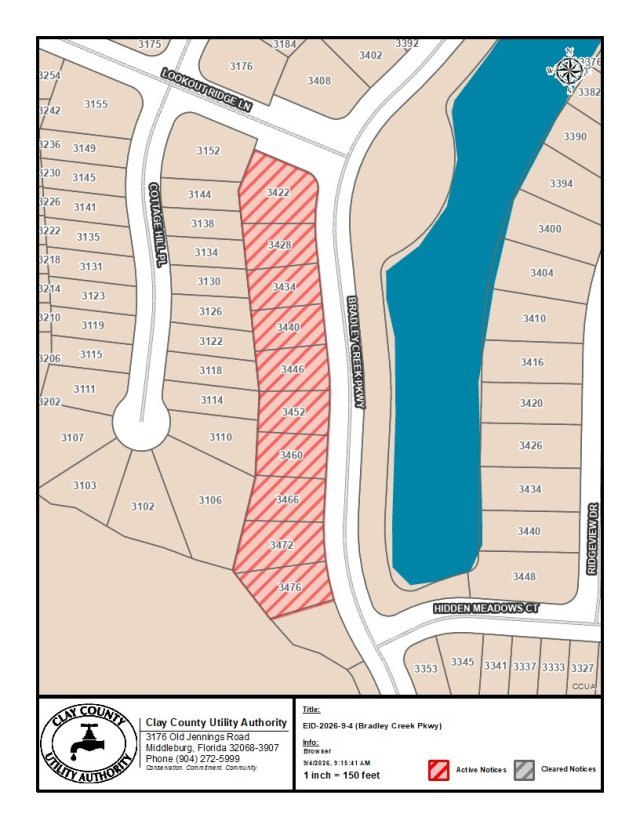 Parcel map with red-hatched zone marking affected properties along a residential parkway.