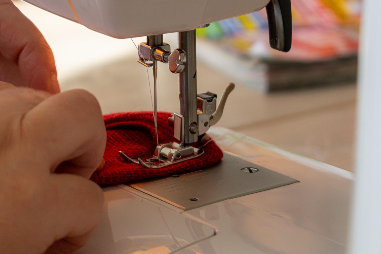 Sew, handwork, sewing machine, needle, craft, material, thread, close up, sewing machine, sewing machine, sewing machine