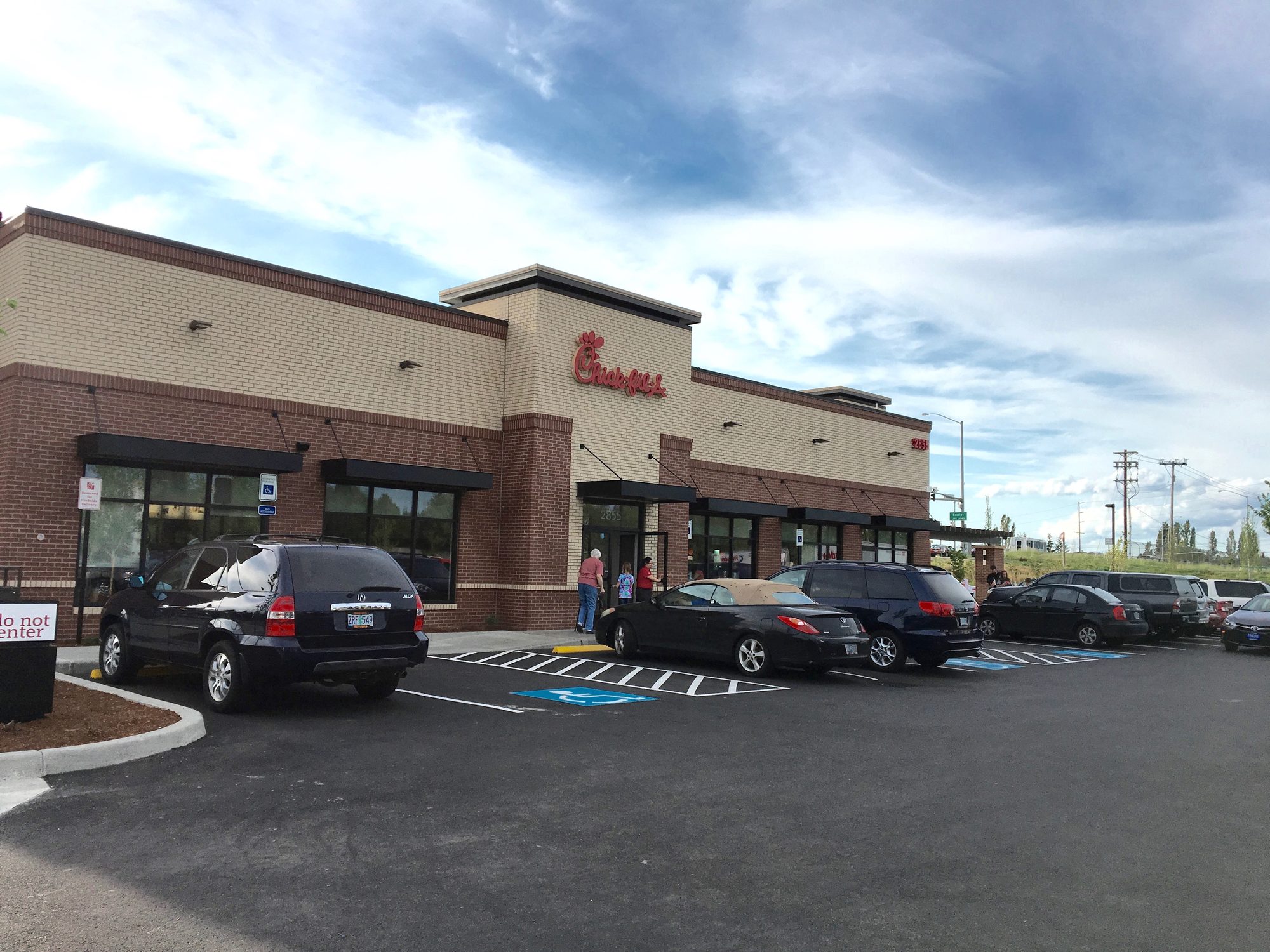 Chick-fil-A in Hillsboro, Oregon, which formerly housed a Newport Bay restaurant. This location was the first in Oregon in over a decade and opened in March 2016.