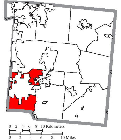Map of Warren County, Ohio with one township highlighted in red.