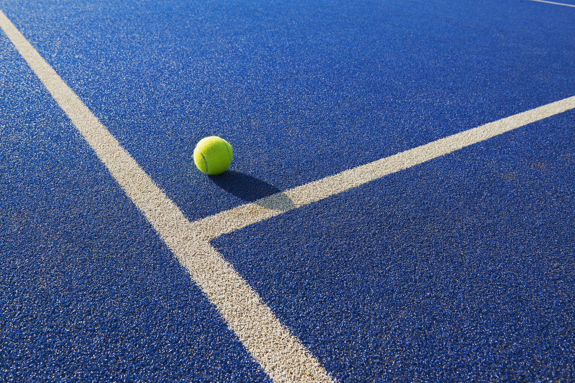 Tennis  ball and service line