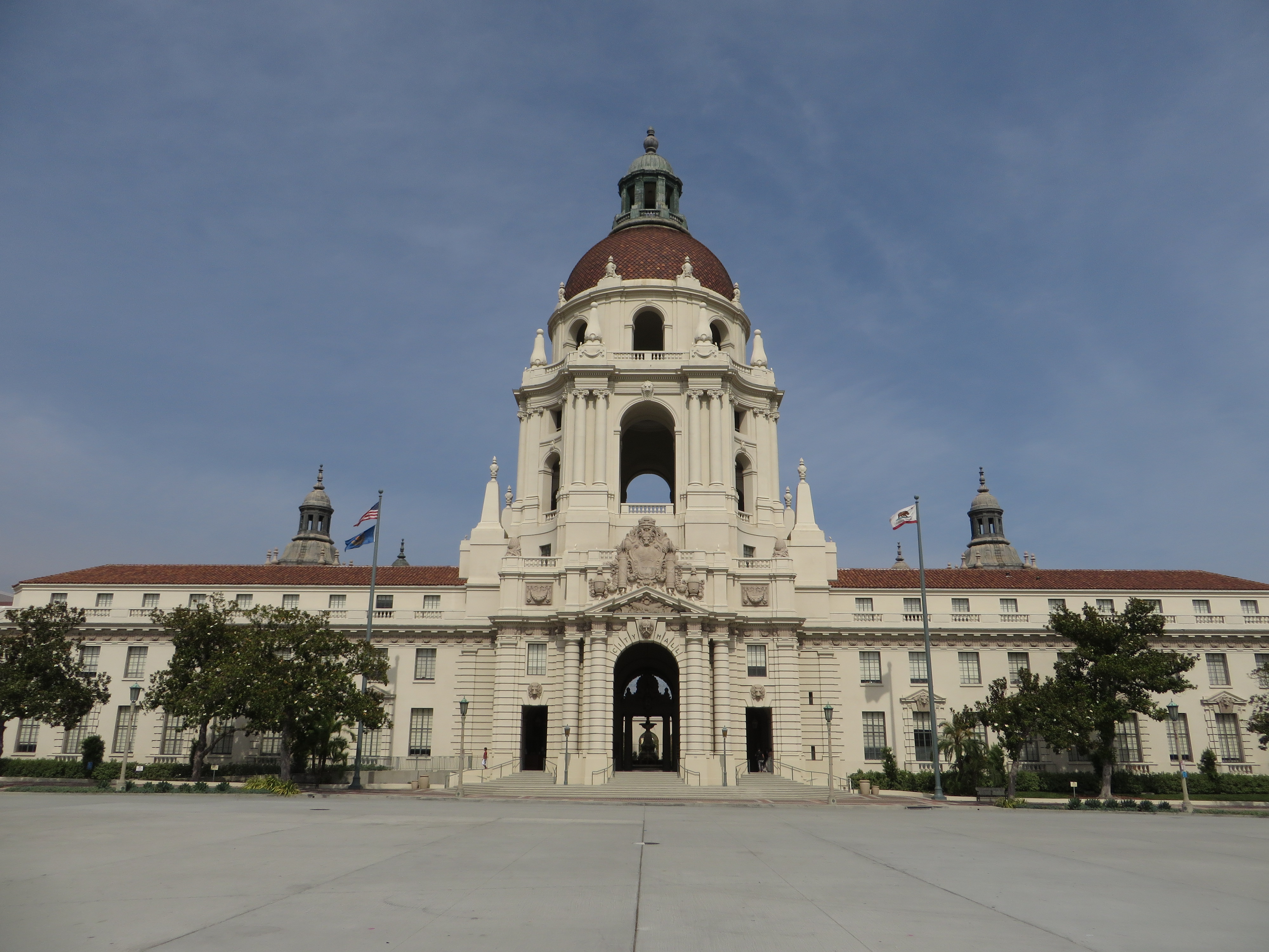 Pasadena City Hall exterior with a large central dome and symmetrical white facade.
