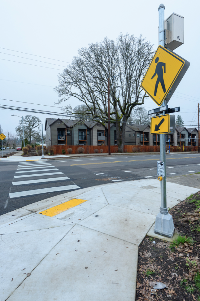 Crosswalk on Hall Boulevard at SW Spruce Steet