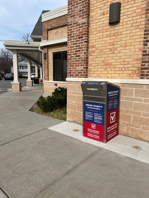 Union County Board of Elections Drop Box located at the Summit Community Center, 100 Morris Avenue.