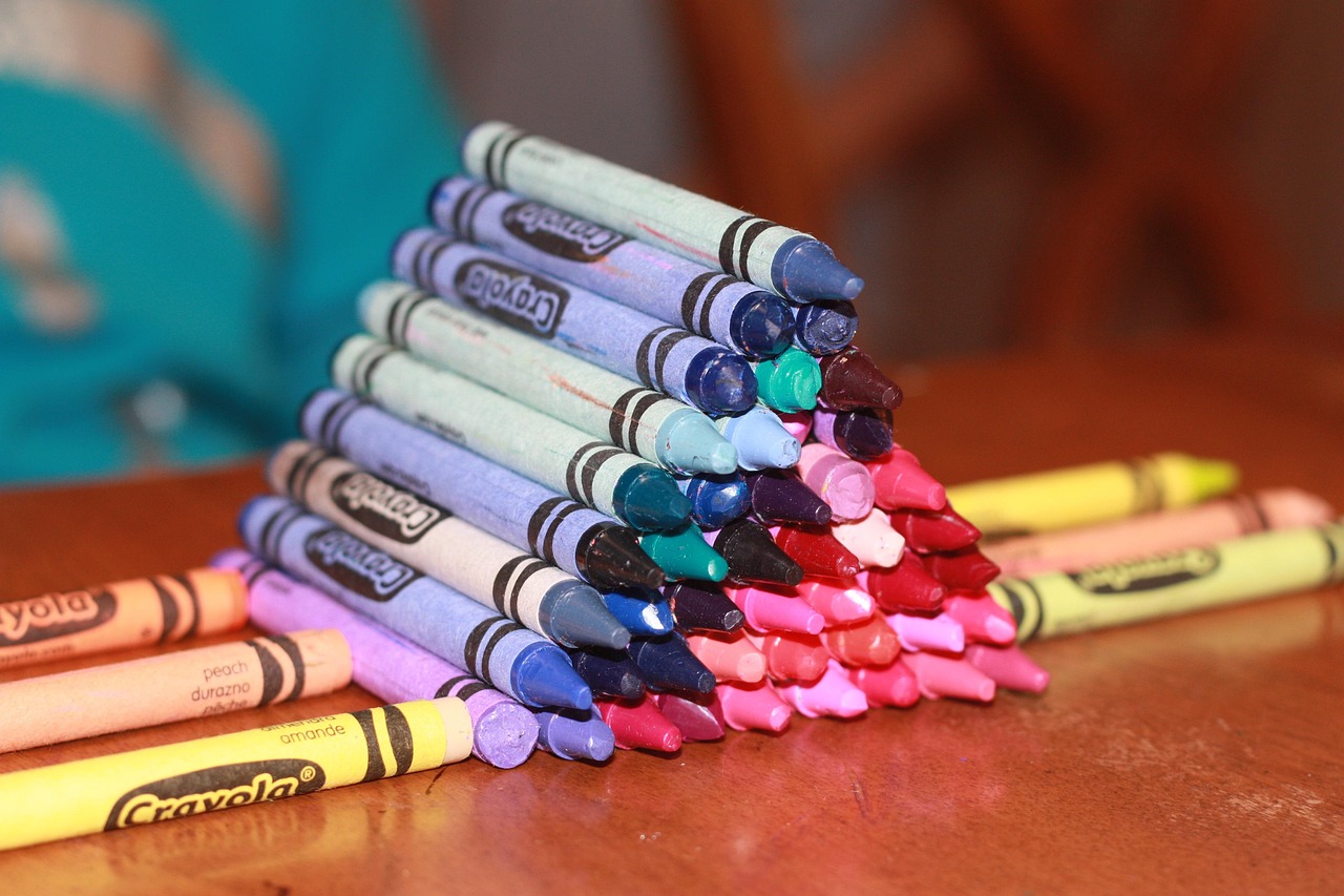 Crayons, crayola, color, school, white, pencil, colorful, education, colored, draw, nature, blue, colour, red, paint, su
