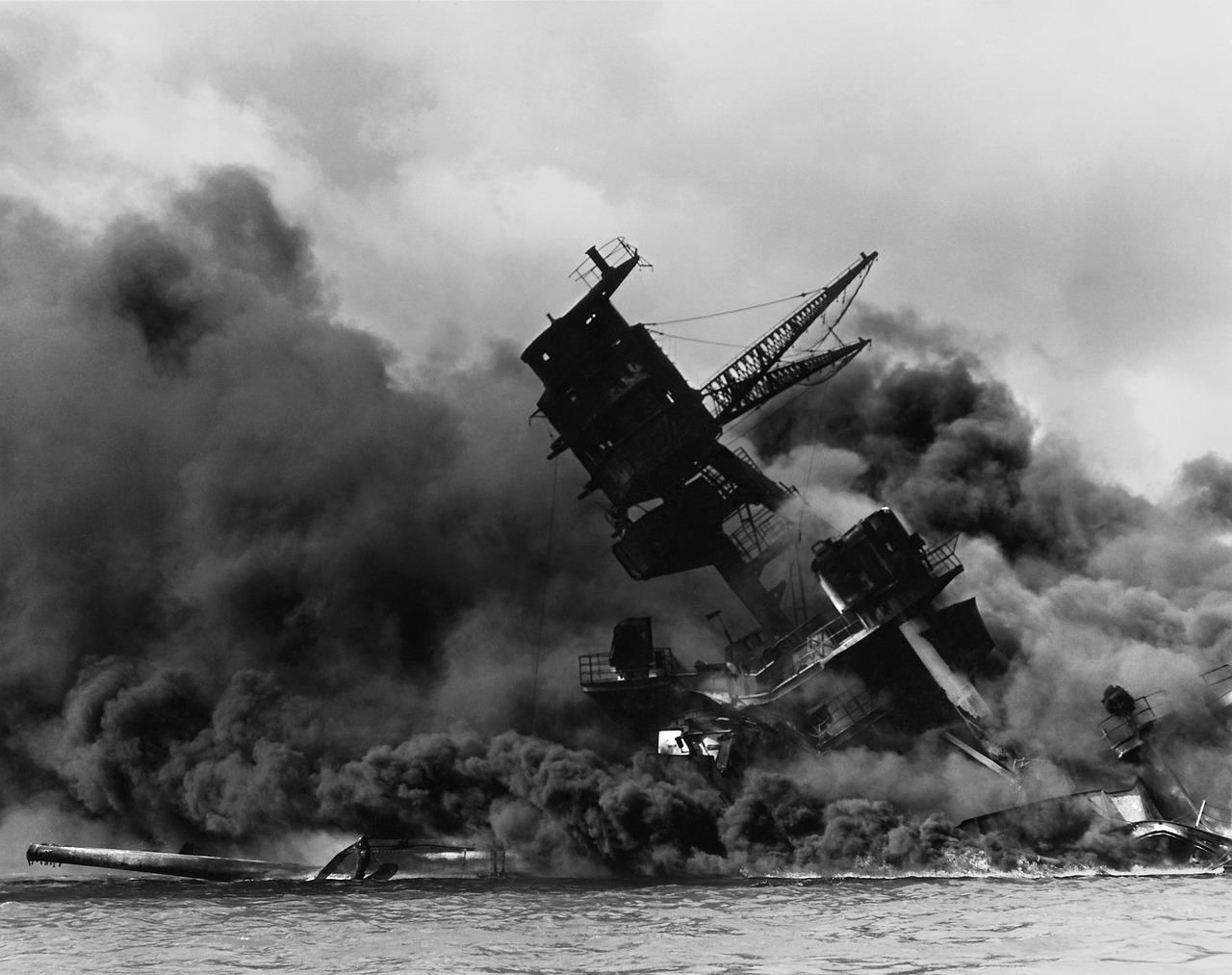 Pearl harbor, ship, warship, destroyed, sink, sunk, taken, war, attack, uss arizona, bb 39, destroyer, black-and-white, 