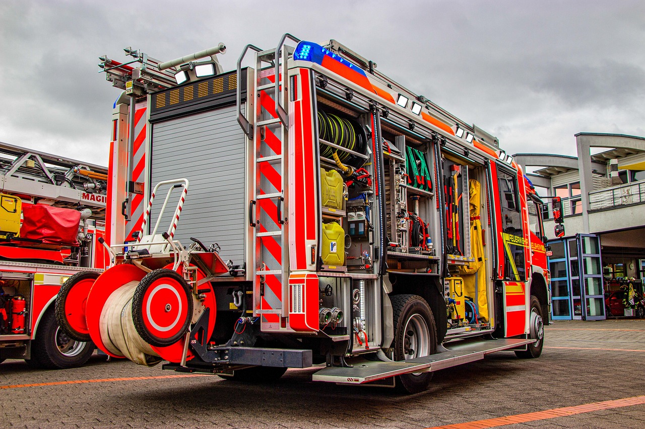Rescue, emergency, fire truck, fire fighters, fire brigade rüsselsheim, emergency, fire truck, fire truck, fire truck, f
