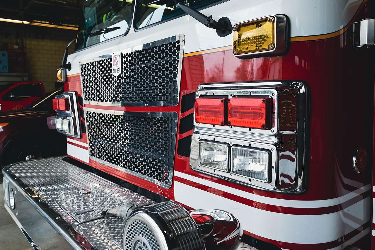 Firetruck, fire, emergency, siren, fire department, rescue, firefighter, firetruck, firetruck, fire, emergency, emergenc