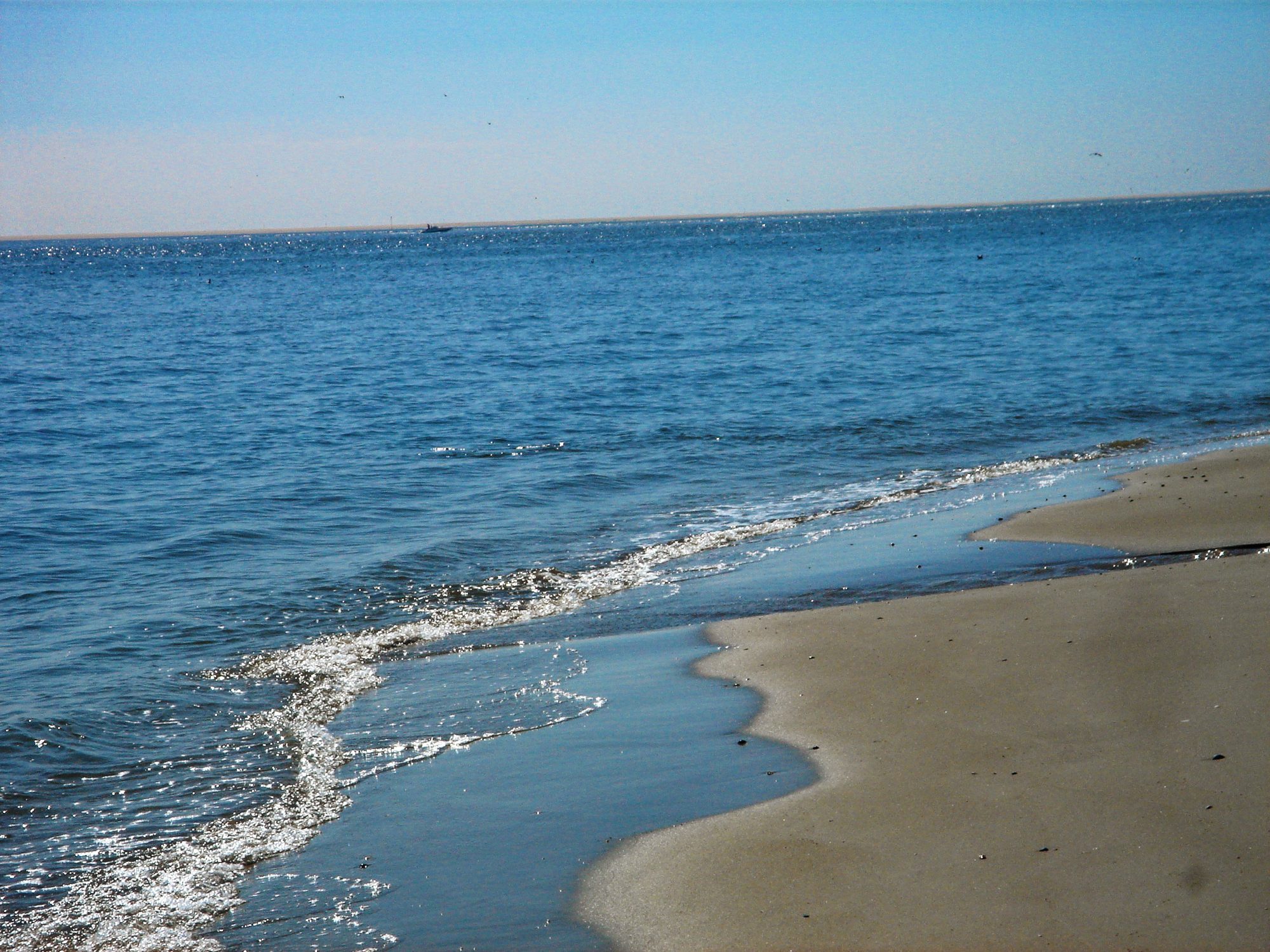 Texel - De Hors - One of the heat wave days of the Summer of 2008 - At the South Beach Corner of Marsdiep & North Sea