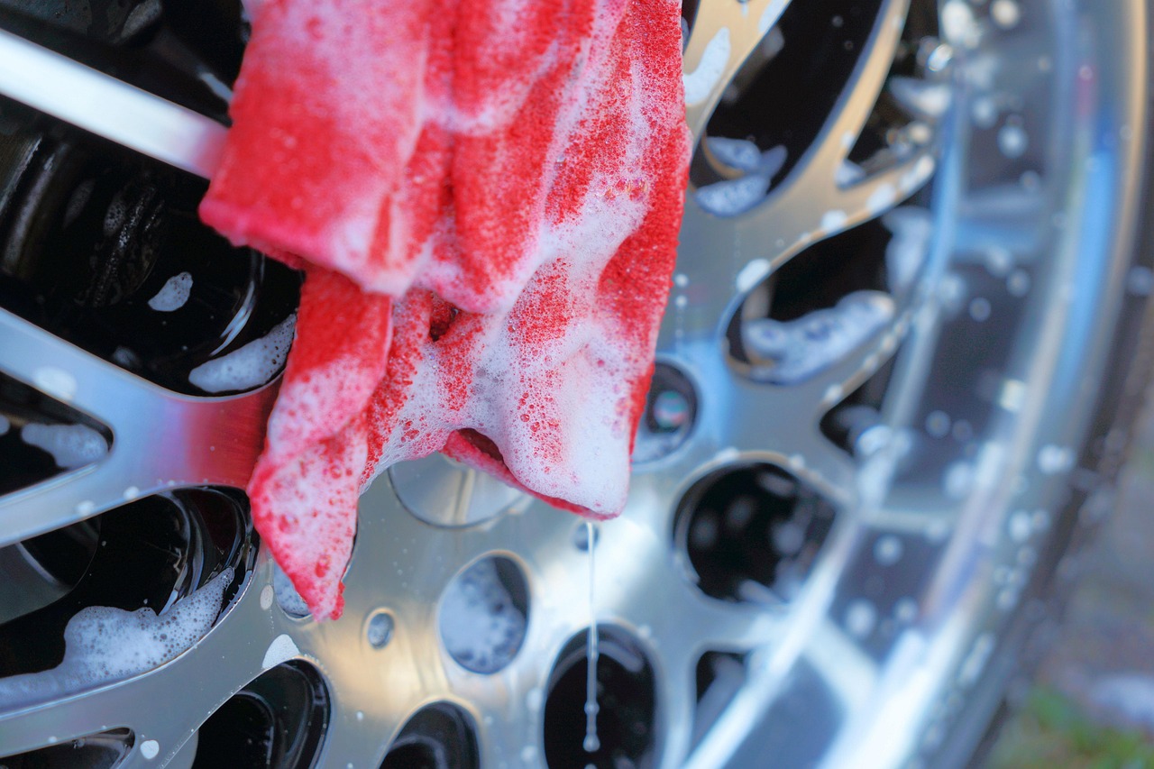 Car care, cleaning, automobile, service, rim, clean, to wash, nature, water, vehicle, to clean, car wallpapers, sponge, 