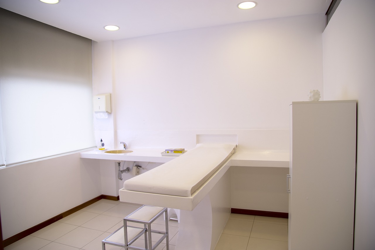 Treatment room, clinic, doctor, living room, couch, clinic, clinic, clinic, clinic, clinic, doctor, doctor, doctor
