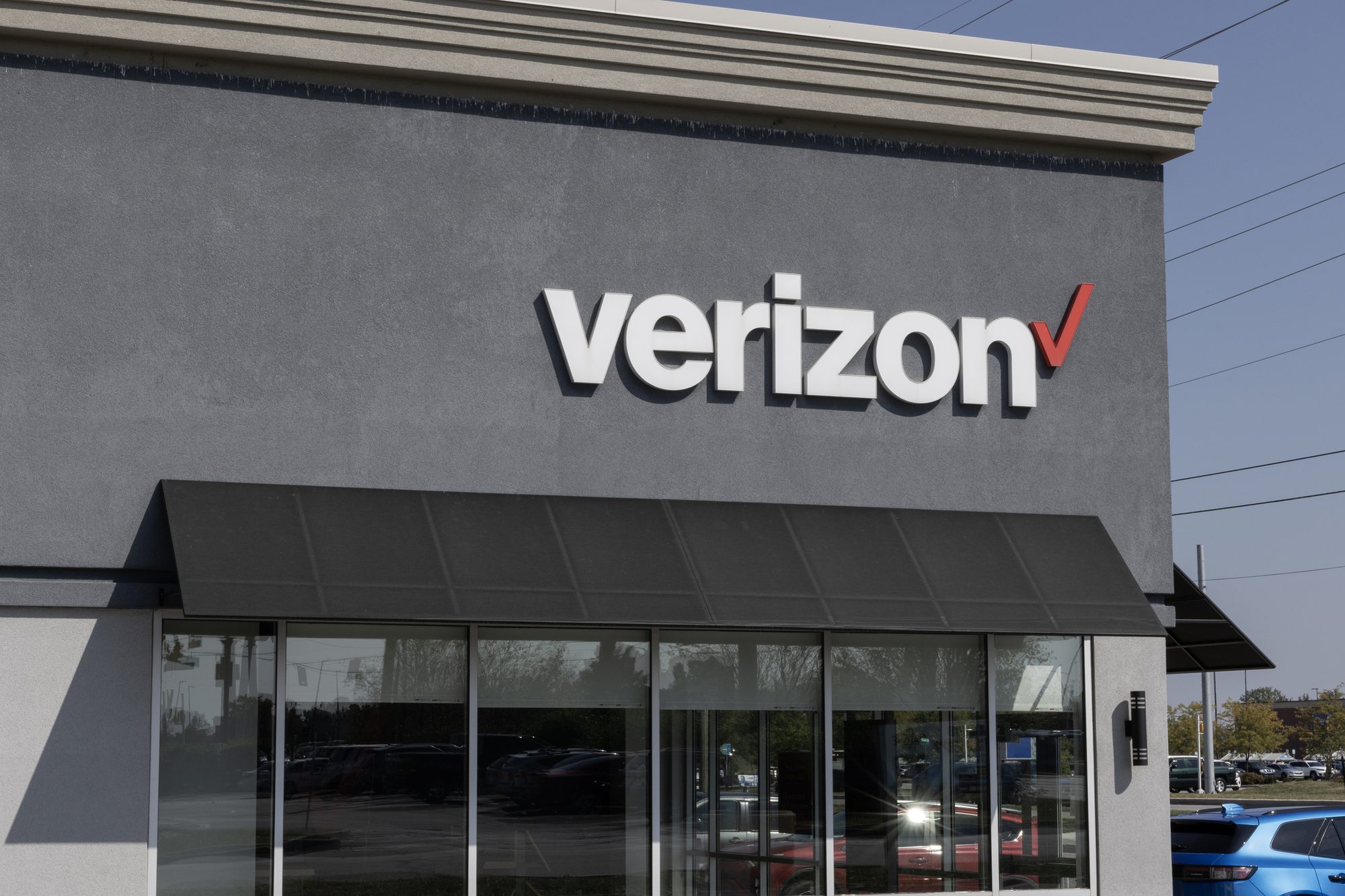 Verizon Wireless Retail Location. Verizon delivers mobile phone, high-capacity fiber optics and 5G communications.